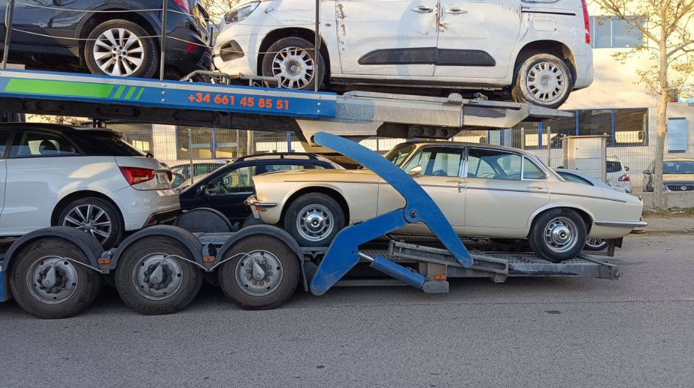 camion para transporte de vehiculos en madrid